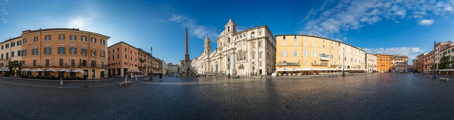 Fototapeta na wymiar Piazza Navona panorama in Rome. Italy