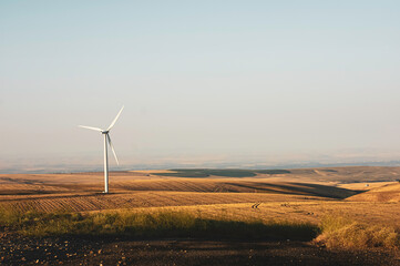 Wind turbine farm in Easter Washington south of the Tri-Cities Columbia Basin region