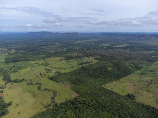 Naklejka premium Panoramic view of region with Brazilian savannah forest and farms