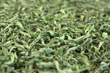 dried mint that is added to soups and gives flavor,