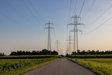 strommasten energiewende co2 klimawandel