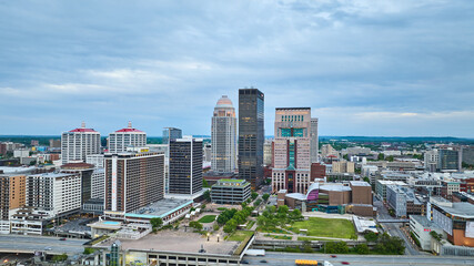 Cloudy blue skies over downtown of city aerial Louisville Kentucky - obrazy, fototapety, plakaty
