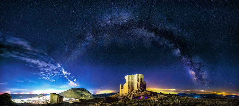 Castillo de la Estrella en Teba, provincia de M&aacute;laga, Andaluc&iacute;a, Espa&ntilde;a