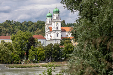 Fototapeta na wymiar View at the cathedral of Passau, bavaria, germany, in summer outdoors
