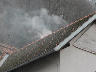 air pollution from house fire