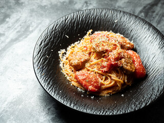 spaghetti with tomato sauce and meatballs