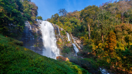Fototapeta premium Wachirathan Waterfall in spring season