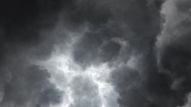 A Storm In Dark Clouds, 4K Thunderstorms