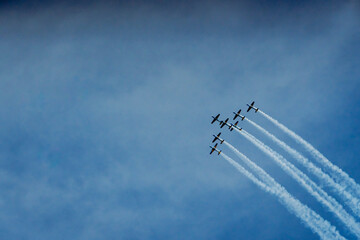 airplanes in the sky super tucano  esquadrão de fumaça