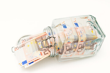 Building Generational Wealth: The Family Piggy Bank Legacy
