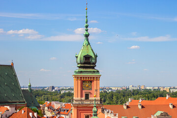Tower of the Royal Castle in the Old Town (Stare Miasto) of Warsaw, Poland.View from the Taras Widokowy observation deck - obrazy, fototapety, plakaty