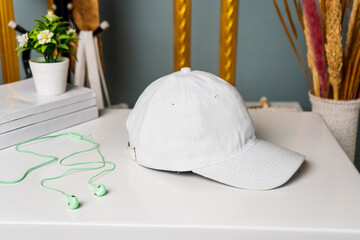 Fototapeta na wymiar Elevate your style with a white blank hat, as seen in this captivating mockup image