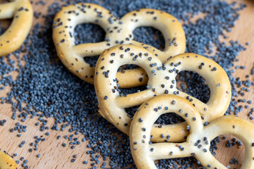 wheat hard bagels with poppy seeds on the table