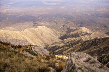 vista de las montañas desde las alturas