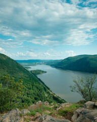 Fototapeta na wymiar View of the Hudson River from Breakneck Ridge, Cold Spring, New York