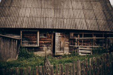 Fototapeta na wymiar Carpathian village barn