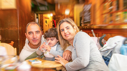 A happy family visiting London, UK