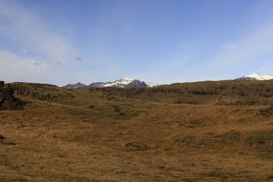  Mountain view in Vatnaj&ouml;kull National Park in South Iceland