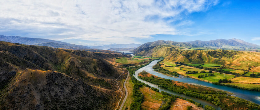 NZ Kurow Bridge to North Short pan