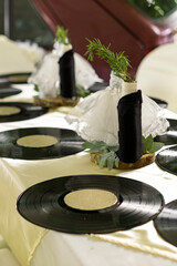 decoration of wedding tables rock star style
