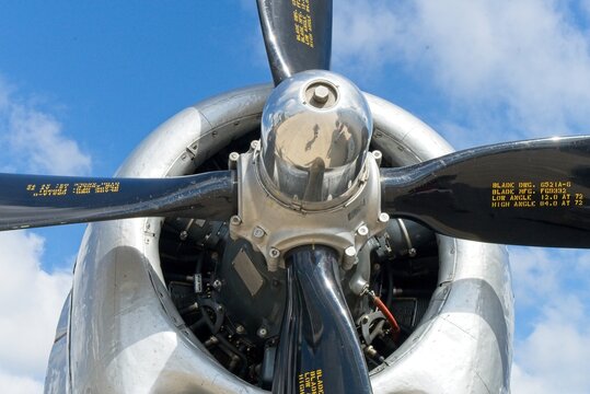 B29 Bomber engine