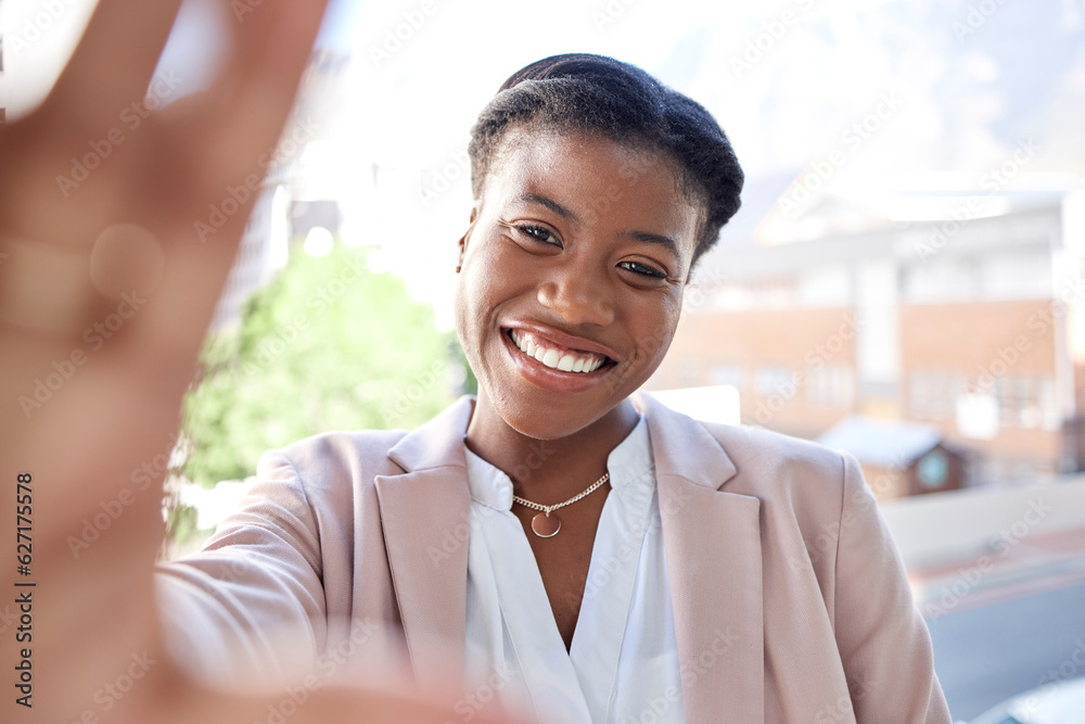 Wall mural Happy black woman, selfie and city for photograph, memory or online outdoor vlog. Face portrait of African female person or employee smile in happiness for urban travel, photo or social media picture