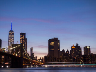 Fototapeta na wymiar Manhattan & East River Twilight / Blue hour Long aperture