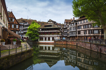 Fototapeta na wymiar In the historic centre of Strasbourg