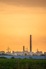 Fototapeta na wymiar oil refinery at sunset