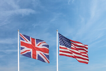 Waving English and American flag - 627259300