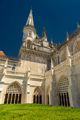 Fototapeta na wymiar Zespół klasztorny Batalha Monastery w Portugalii, detale architektoniczne. Ze względu na unikatową wartość kulturową został wpisany na światową listę UNESCO.