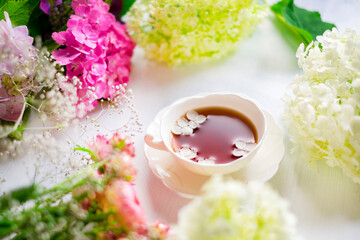 紅茶と花