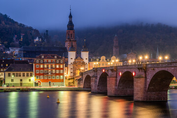 Fototapeta na wymiar Heidelberg old town and Old Bridge at night