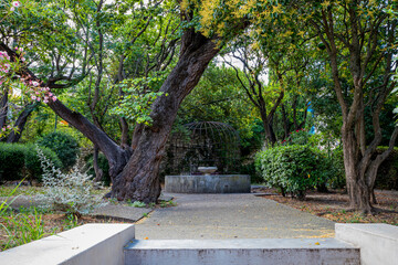 Dans les rues de Pernes-les-Fontaines