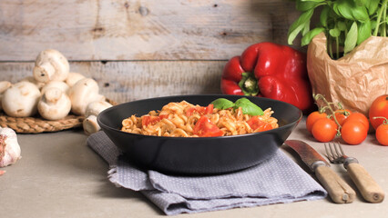 Italian Pasta with Tuna and Basil