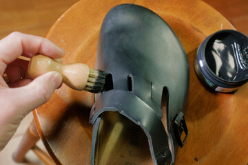 Maintenance of leather Birkenstock sandals.