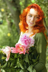Naklejka premium charming foxy woman