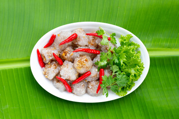 Tapioca balls with pork filling