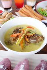 thai noodle soup