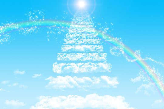 青空にかかる雲の階段と虹