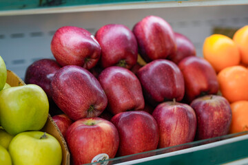 Red apple at fruit shop.
