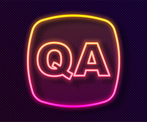 Naklejka premium Glowing neon line Speech bubbles with Question and Answer icon isolated on black background. Q and A symbol. FAQ sign. Chat speech bubble and chart. Vector