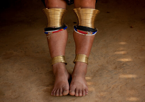 Kor yor tribe woman, North thailand