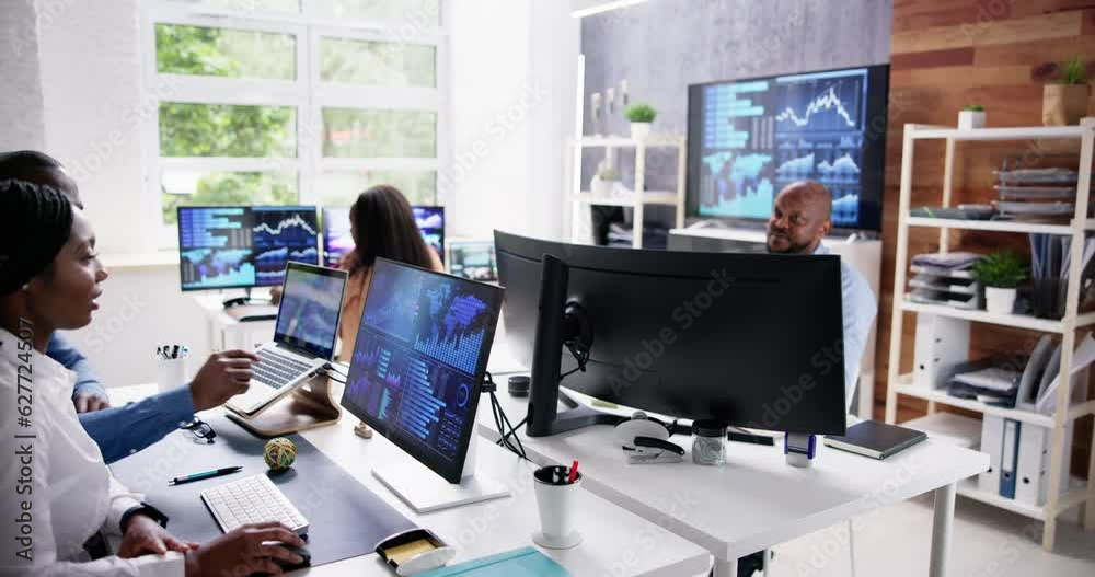 Poster African Financial Data Analysts Using Dashboard On Screens