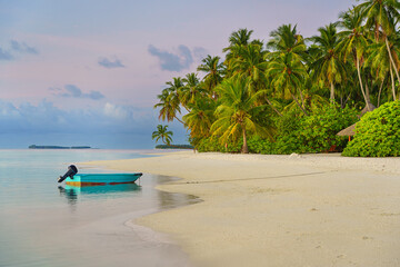  Colorful boat on Beautiful maldives tropical island - Panorama
