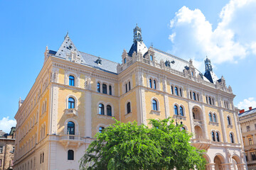 Fototapeta na wymiar Vintage Palace in Budapest, Hungary