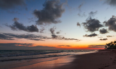 Fototapeta na wymiar Atlantic Ocean coast before a sunrise, Bavaro beach