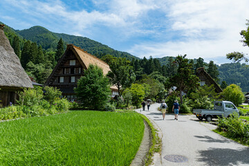 合掌造りの古民家 © 自由 大嶺