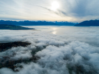 Obraz premium au dessus des nuages