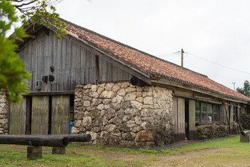 沖縄　読谷村　北窯 © Kazuo Katahira